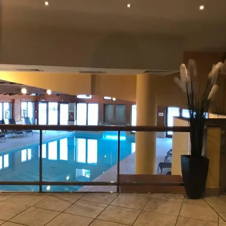 Arc 1950 - 2-4 Pers Dans Hoteliere, Skis Aux Pieds *